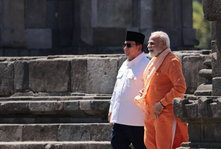Kala Prabowo dan Modi Lihat Kemegahan Candri Prambanan dari Udara