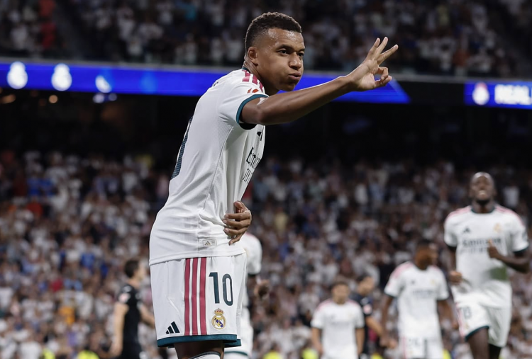 Bukan Cristiano Ronaldo! Mbappe Jadi Striker Termahal, Ini 10 Transfer Fantastis Sepanjang Sejarah
