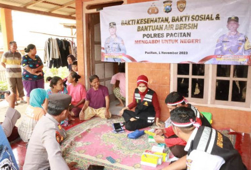 Polres Pacitan Gelar Bakti Kesehatan, Beri Pelayanan Gratis