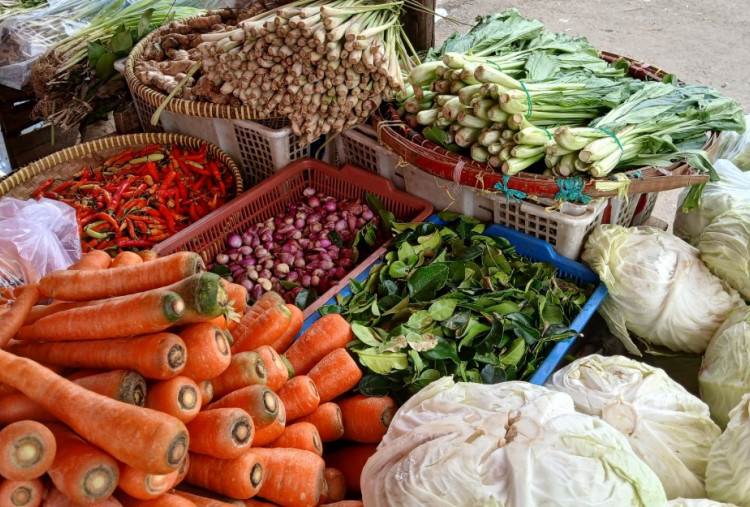 Harga Daging Tembus Rp130 ribu per kilogram, Harga Cabai Naik Rp70 ribu 