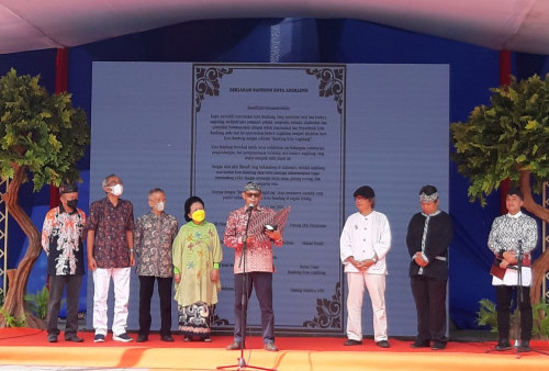 Wali Kota Bandung Sebut Angklung sempat Diklaim Negara Tetangga 