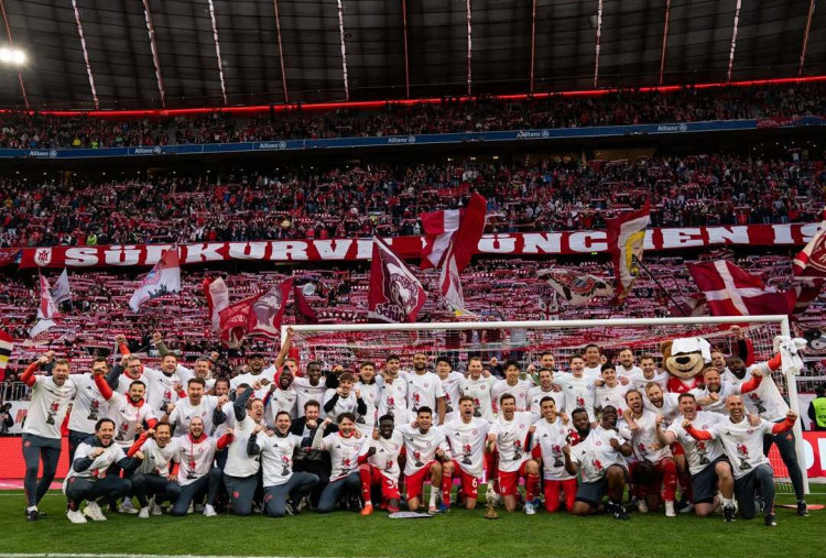 Bayern vs VfB Stuttgart 4-2, Die Roten Kunci Gelar Bundesliga 2025/2026