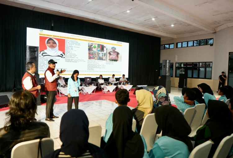 Kemensos Akan Beli 15 Ribu Laptop Untuk Sekolah Rakyat, Gus Ipul Ancam Hukum Siapapun Kalau Dikorupsi