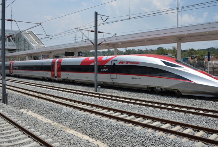 Stasiun Whoosh Karawang Beroperasi Mulai Hari Ini, Cek Tiket dan Jadwal Penumpang