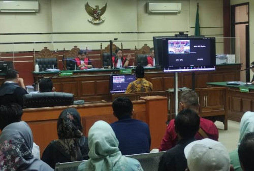 Sidang Kasus Insentif ASN BPPD Sidoarjo, Ari Suryono Sebut Tak Pernah Diperintah Gus Muhdlor 