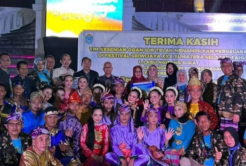  Tim Kesenian Ogan Ilir Tampil Memukau di Festival Sriwijaya