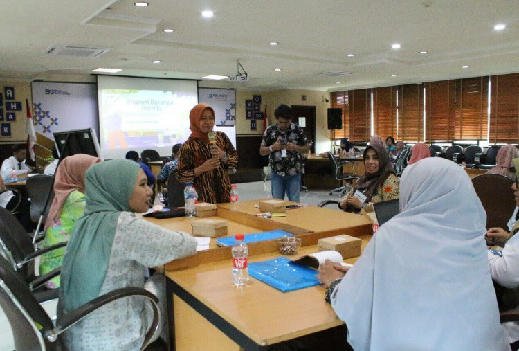 Atasi Angka Bullying, PT TPS dan Universitas PGRI Adi Buana Gelar Pelatihan Guru BK 