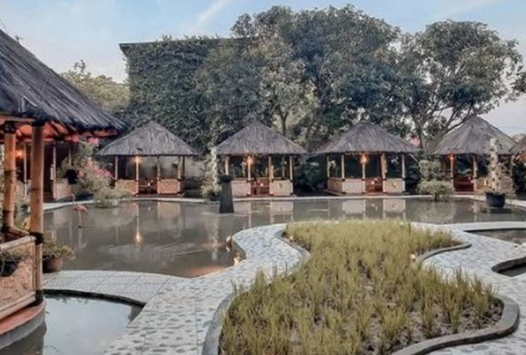 10 Restoran Sunda di Bekasi Murah Meriah, Suguhkan Konsep Lesehan Cocok Buat Acara Keluarga!