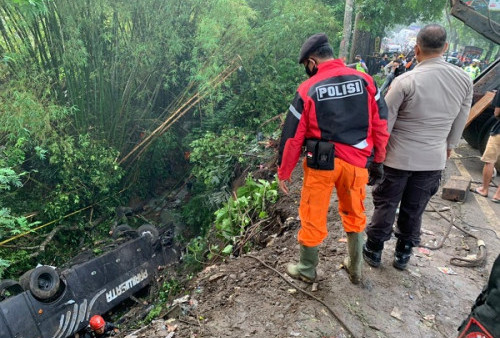 Tidak Ada Bekas Pengereman di Lokasi Kecelakaan Bus Masuk Jurang di Rajapolah Kabupaten Tasikmalaya