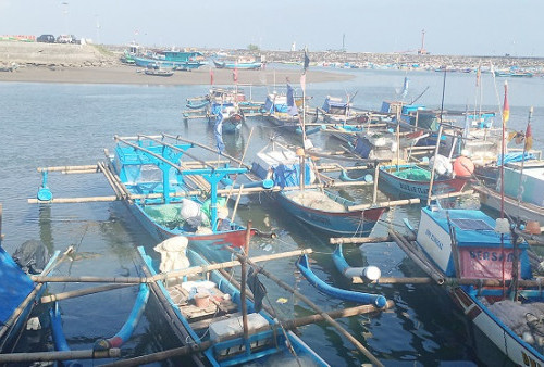 Pelabuhan Cikidang Minta Dikeruk, Nelayan Pangandaran Kesulitan Berangkat Melaut