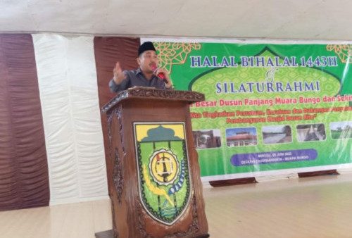 Bupati Bungo Hadiri Halal Bihalal dengan keluarga Besar Dusun Panjang