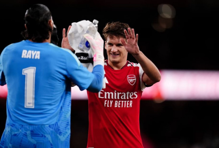 Arsenal vs Como 1-1 (Pen 4-3), The Gunners Menang Kurang Meyakinkan