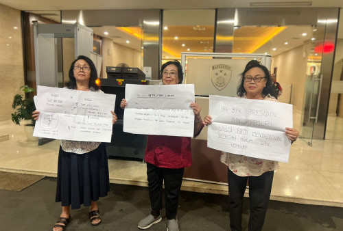 Enam Tahun Perkara Pemalsuan Dokumen Jalan di Tempat, Sejumlah Lansia Mantan Guru Besar IPB Geruduk Bareskrim Polri
