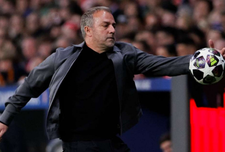 Atletico Madrid vs Barcelona 1-2, Hansi Flick Nerimo, Raphinha Protes Keras