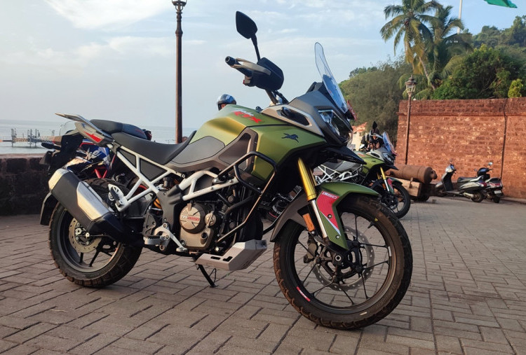 Punya Kualitas Tangguh, TVS Apache RTX300 Jadi Motor Terbaik di India Motorcycle Of The Year 2025