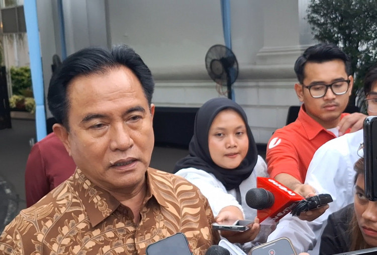Yusril Tegaskan Tak Ada Lagi Skema Jalur Cepat Izin Tinggal WNA Usai Silmy Karim Tertangkap