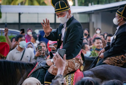 Intip Serunya Solo Batik Carnival 2022