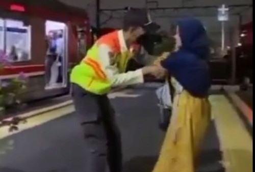 Viral!, Ibu Hendak Buang Bayi di Rel Kereta Pasar Minggu, Polisi: Terjadi Saat Suami Pergi Beli Minum