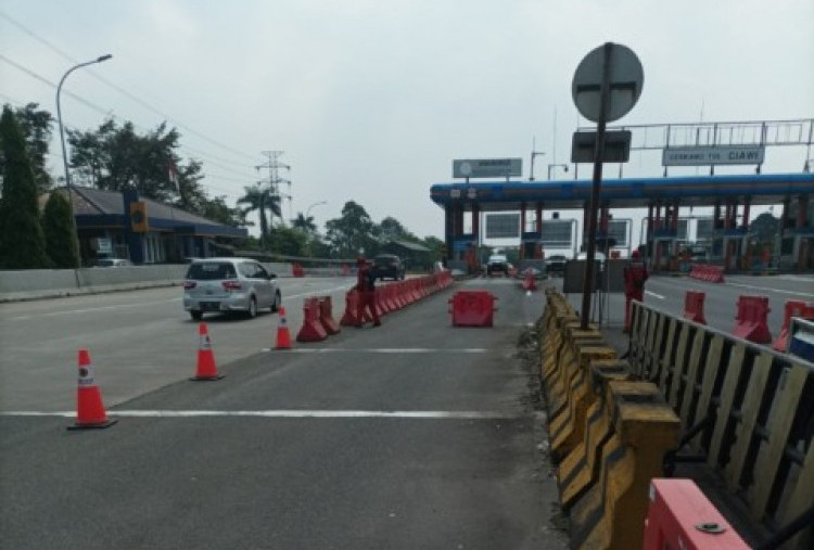 Ruas Tol Jagorawi Arah Puncak Sempat Diberlakukan Contraflow