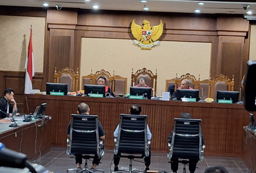 Putusan Hakim: Kasus Korupsi Proyek BTS 4G Johnny Plate Rugikan Negara Rp 6,2 T