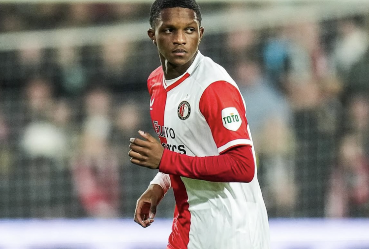 Liverpool Siap Tikung Bayern Munich! Bintang Muda Feyenoord Jadi Rebutan Raksasa Eropa