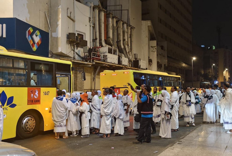 Jemaah Haji Indonesia Bakal Diantar Jemput Bus Shalawat Inklusif dari Hotel ke Masjidil Haram