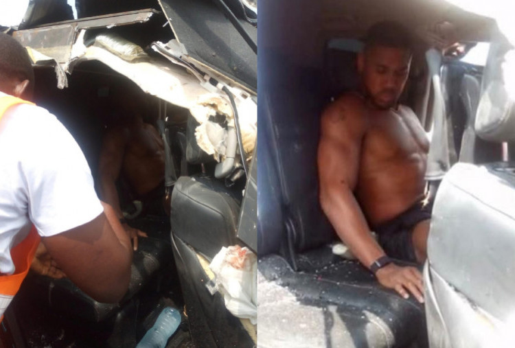Detik-detik Evakuasi Anthony Joshua, Mantan Petinju Kelas Berat Inggris Kecelakaan Mobil di Nigeria
