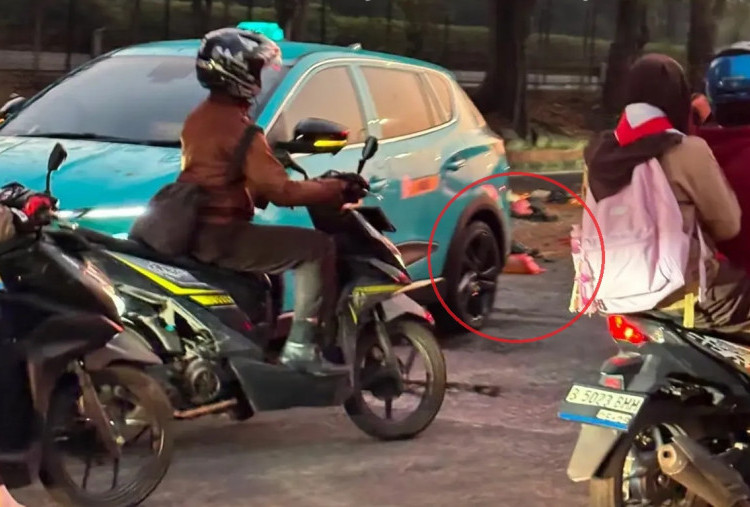 Kecelakaan Motor vs Taksi di Kebon Jeruk, Pengendara Honda Supra Alami Luka Kepala