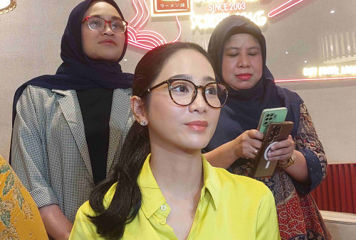 Bunga Zainal Sebut Ada Artis Hingga Manajernya Hampir Jadi Korban Penipuan Investasi Bodong