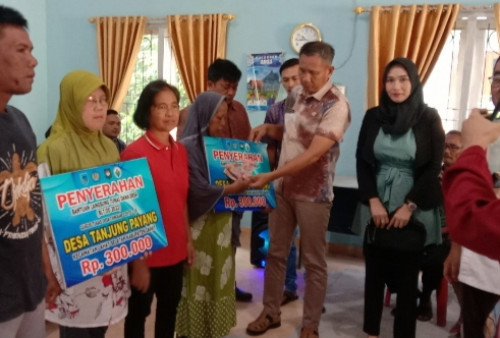 BLT DD Cair di Tanjung Payang, Penerima Bisa Lebaran