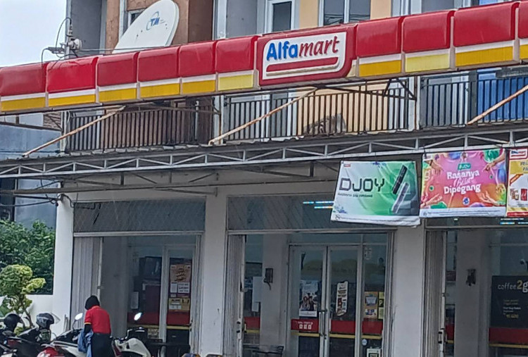 Imbas Rupiah Melemah, Alfamart Beri Sinyal Kenaikan Harga Produk-produk Retail