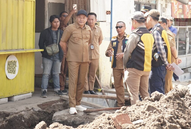 Pemkab Sidoarjo Prioritaskan Betonisasi Jalan Raya Bluru Kidul