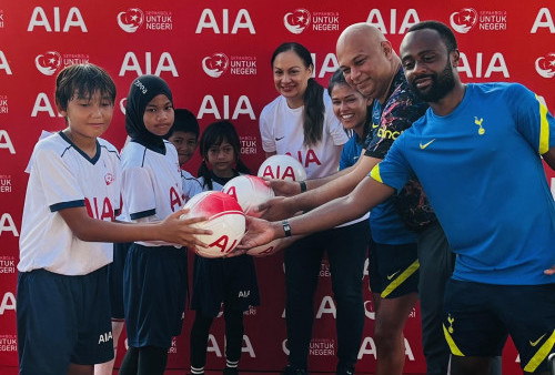 AIA Sepak Bola Untuk Negeri, Gandeng Pelatih Tottenham Hotspur Kembangkan Talenta 100 Anak