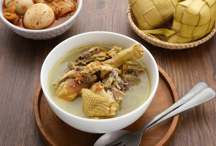 4 Alasan Mengapa Opor Ayam Selalu Jadi Menu Lebaran?