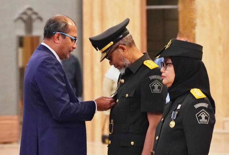 Wamenkum Eddy O.S. Hiariej Lantik Pejabat Manajerial dan Nonmanajerial Kemenkum RI