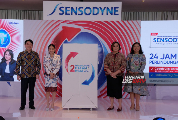 Menurut drg. Eko Fibryanto, Sp.KG, Subsp.KE(K), Ketua PDGI Cabang Jakarta Barat, 67,6% individu yang mengalami gigi berlubang juga mengalami gigi sensitif. Oleh karena itu, dibutuhkan solusi perawatan yang mampu menangani keduanya secara bersamaan. Menjawab kebutuhan tersebut, Sensodyne menghadirkan inovasi dengan format gel biru yang juga memberikan sensasi napas segar sepanjang hari.