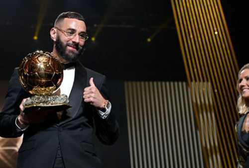 Karim Benzema Pemenang Ballon d'Or 2022, Mbappe Datang Dicemooh