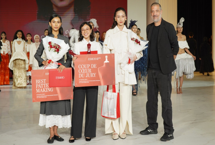 Senayan City Fashion Nation ke-20, ESMOD Jakarta Bawa 26 Karya Mahasiswa Lewat First Edit