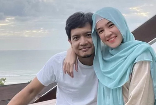 Dimas Seto dan Dhini Aminarti Kompak Jawab Isu Paula Verhoeven? Postingan Terbaru Penuh Arti Kesetiaan