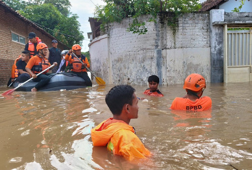 BNPB Serahkan Dukungan Penanganan Darurat Banjir Pasuruan: Sedimentasi Sungai Segera Dikeruk