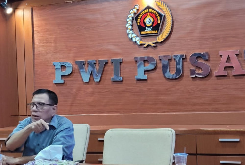 Dewan Kehormatan Berhentikan Ketua PWI, Kubu Hendry CH Bangun Anggap Keputusan Ilegal