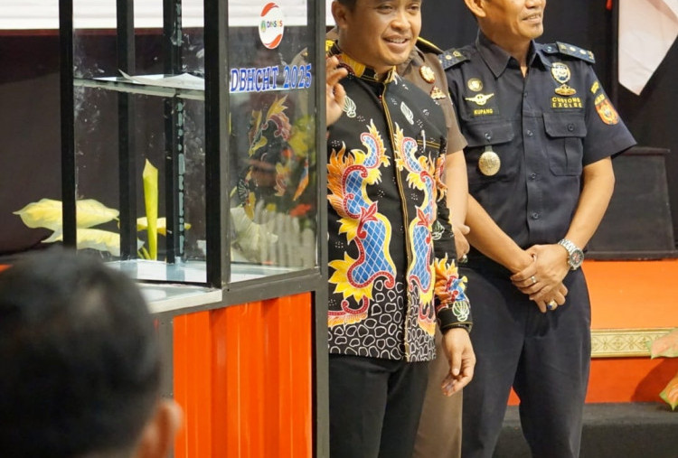 Bantuan Modal Usaha dari DBHCHT Kota Pasuruan Disalurkan Kepada Ratusan KPM