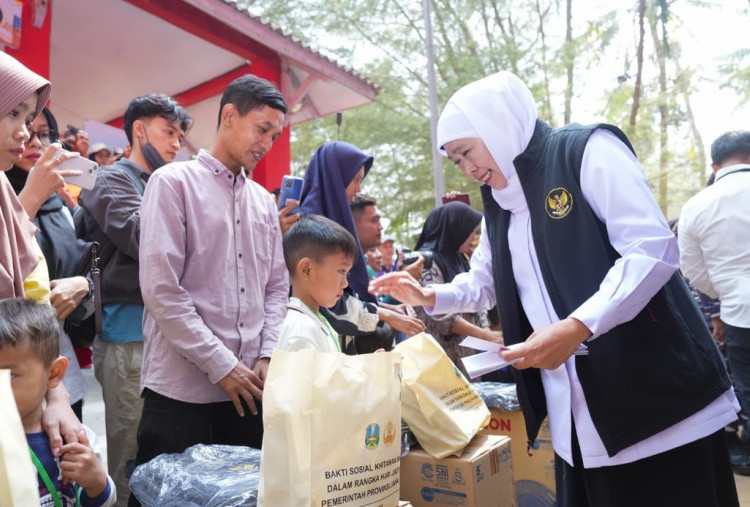 Khofifah Tambah Kuota Khitan Massal di Sumenep Jadi 175 Anak