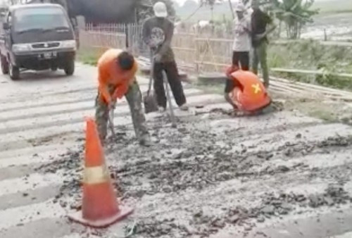 Ada-ada Saja, Tukang Bangunan Bikin 20 Polisi Tidur Berjejer, Dianggap Membahayakan Akhirnya Dibongkar 