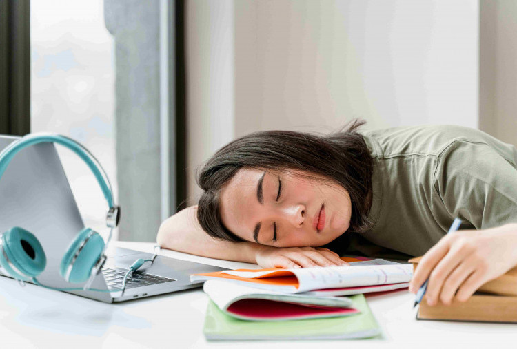 Tidur Siang: Kebiasaan Sederhana yang Punya Segudang Manfaat
