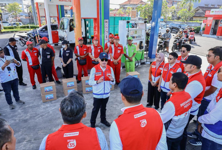 Dewan Komisaris Pertamina Tinjau Pelayanan SPBU di Bali, Pastikan Stok BBM dan Kualitas Layanan Terjaga