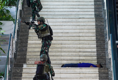 Kopaska Ringkus Teroris di Bandara Internasional Juanda