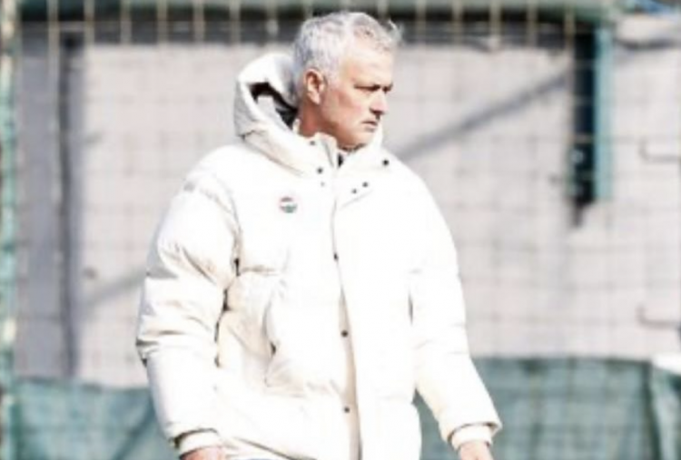 Mourinho Bangun Real Madrid dengan Pemain Veteran, Strategi Juara atau Bom Waktu?