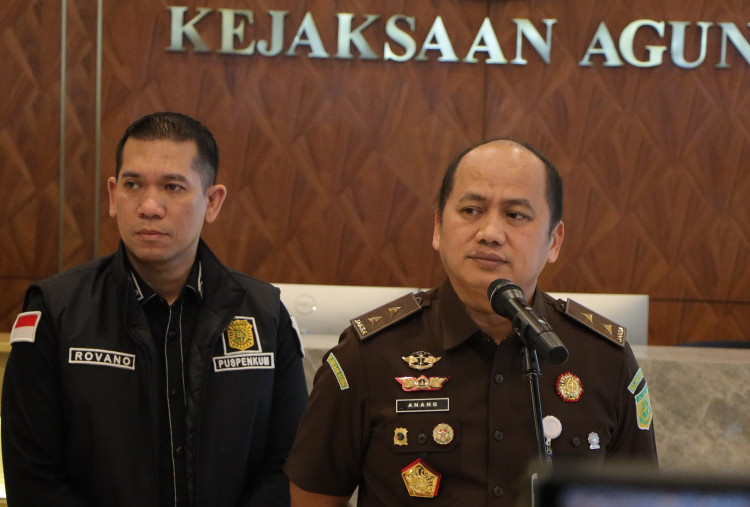 Kejagung Segel Sejumlah Kantor di SCBD, Kasus Febrie Adriansyah?