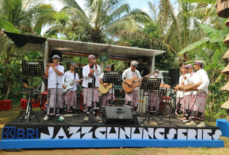 BRI Jazz Gunung Series 3 Ijen, Padukan Harmoni Nada dan Seni Rupa